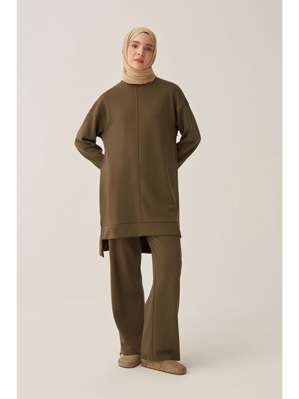 Haki-Yumuşak Dokulu Bisiklet Yaka Sweat-1