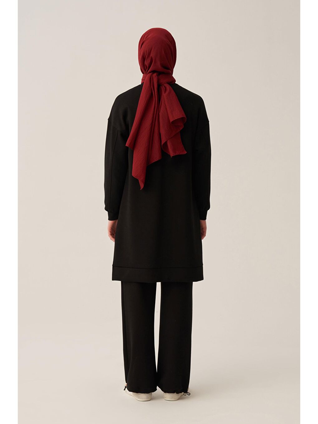 Siyah-Yumuşak Dokulu Bisiklet Yaka Sweat-3