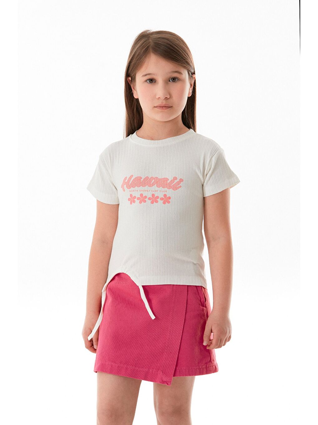 Ekru Hawaii Yazı Baskılı Fitilli Yanı Büzgülü Kız Çocuk Tişört-1