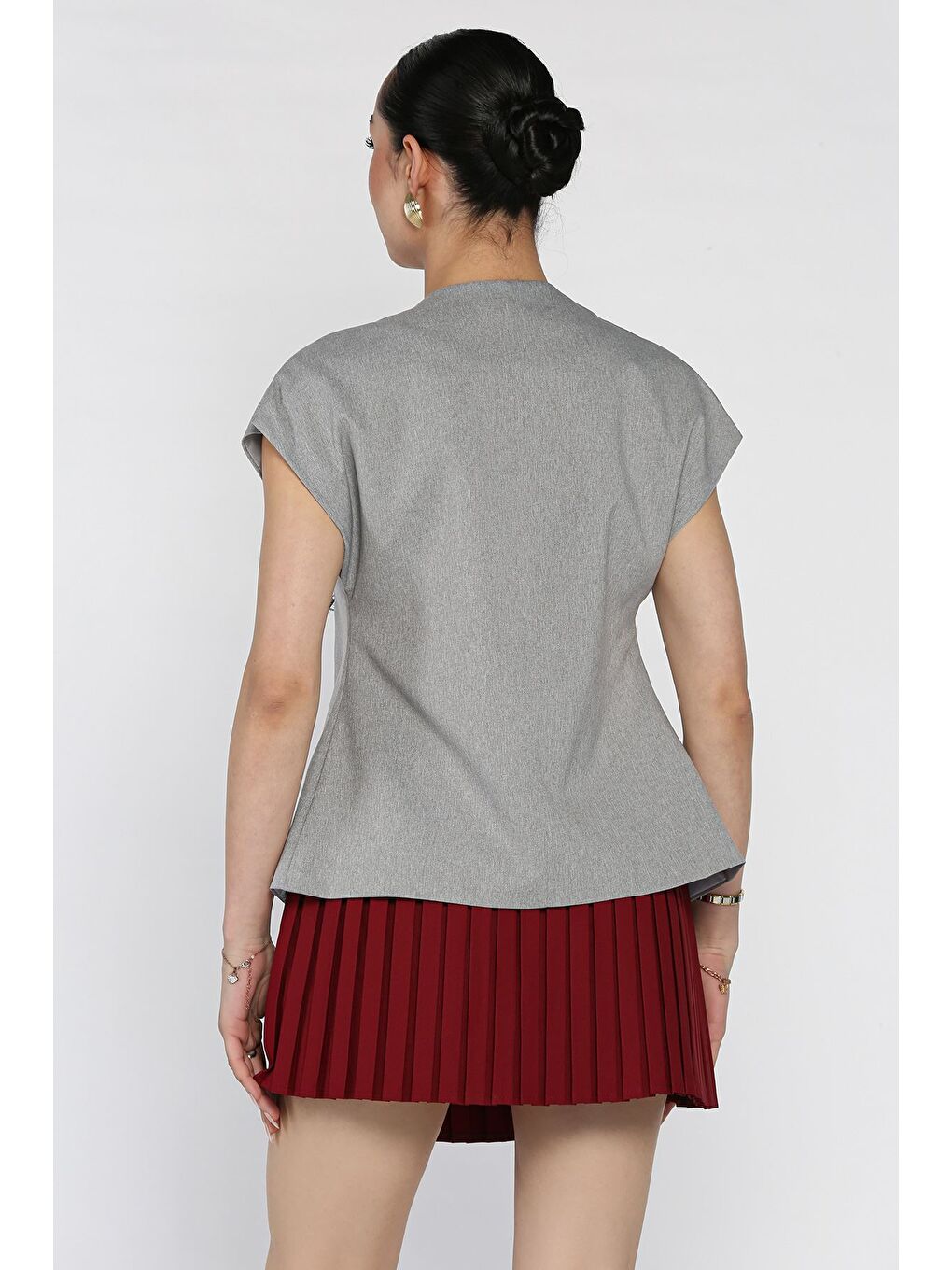 Gri Kadın Astarlı Tek Düğmeli Yelek-2