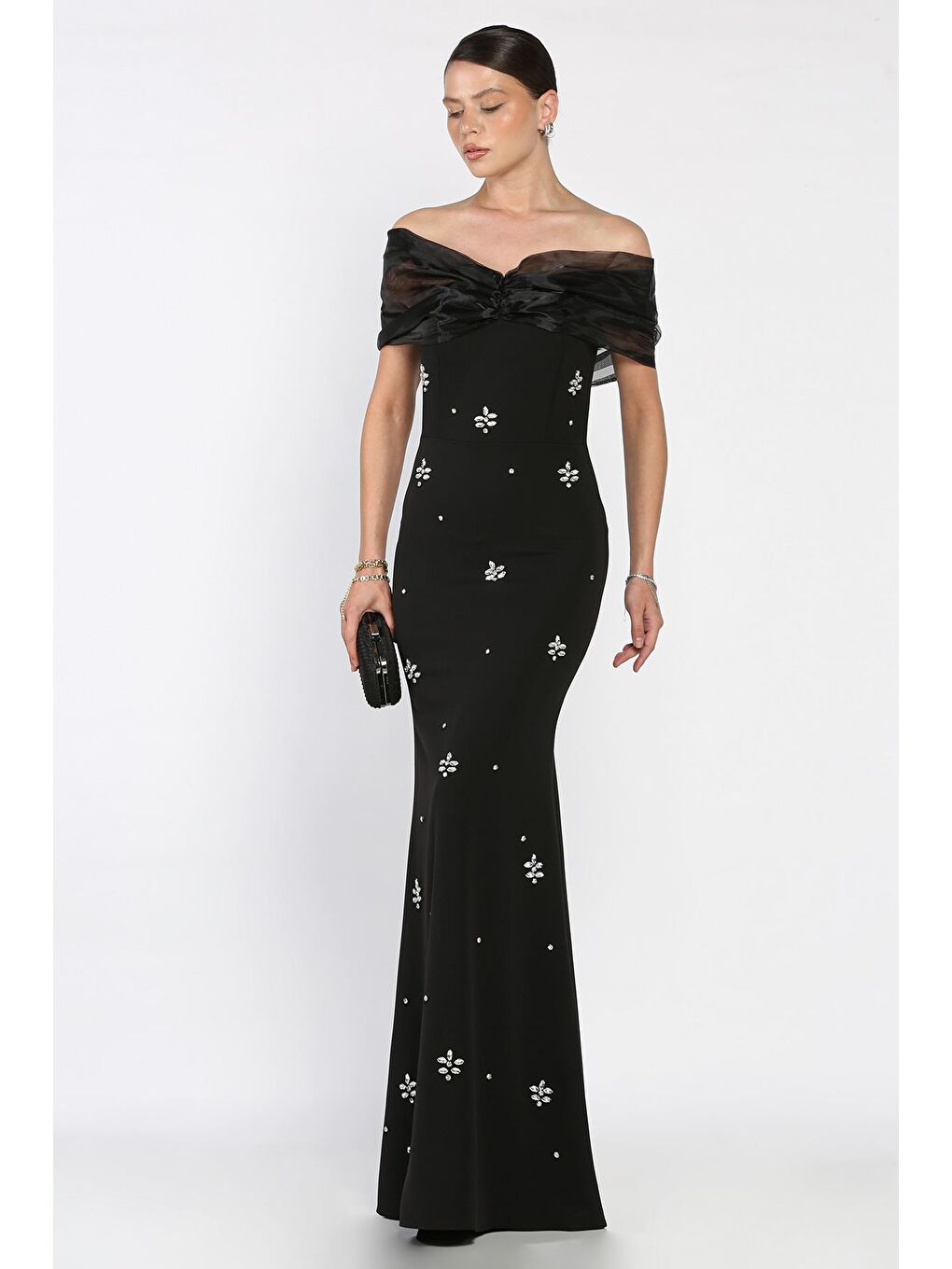 Siyah Tül Detaylı Taşlı Straplez Abiye Elbise-1