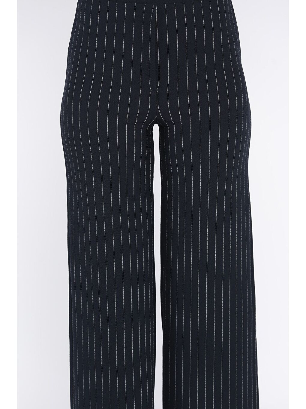 Lacivert Çizgi Desenli Bol Paça Kadın Pantolon-3