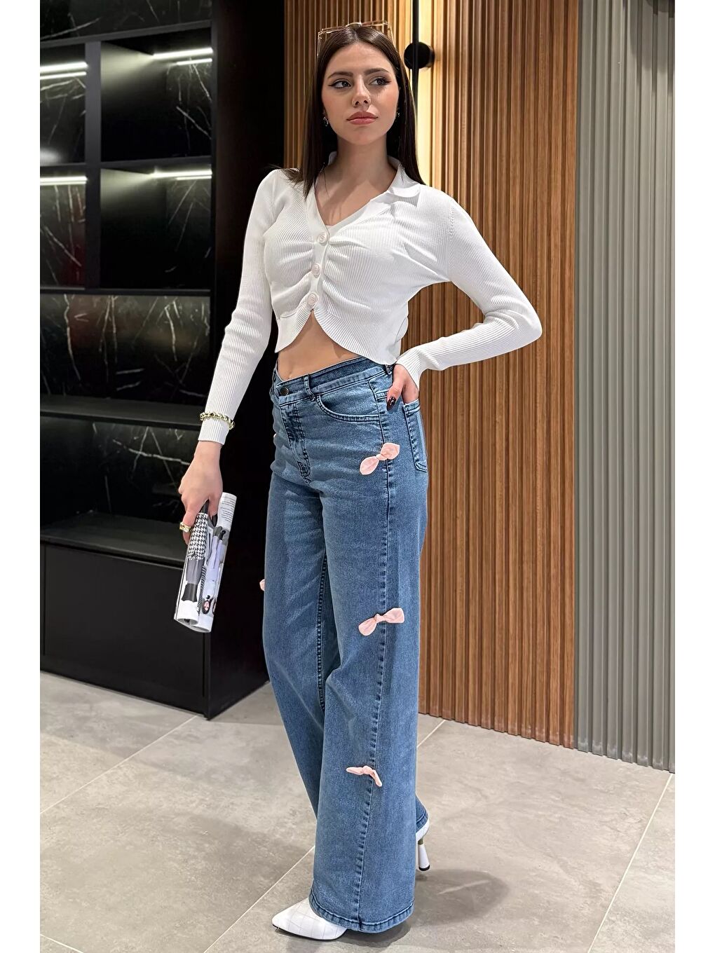 Mavi Fiyonk Detaylı Yüksek Bel Bol Paça Kadın Jean Jean Pantolon-1