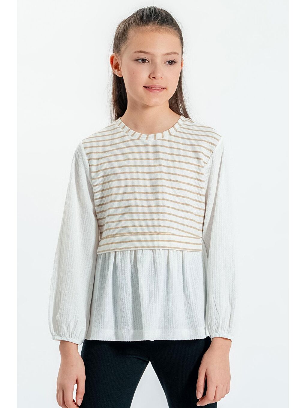 Kız Çocuk Bej Yelek Modelli 4-12 Yaş bluz - 23332-4-1