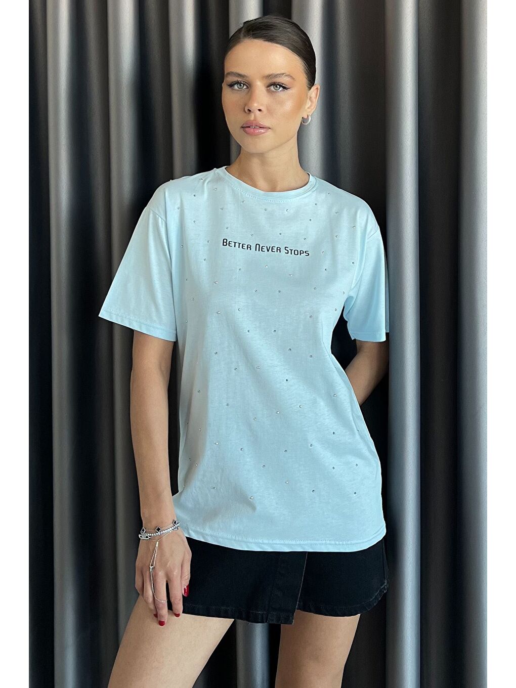 Mavi Kadın Yazı Baskılı Taşlı Bisiklet Yaka Tişört