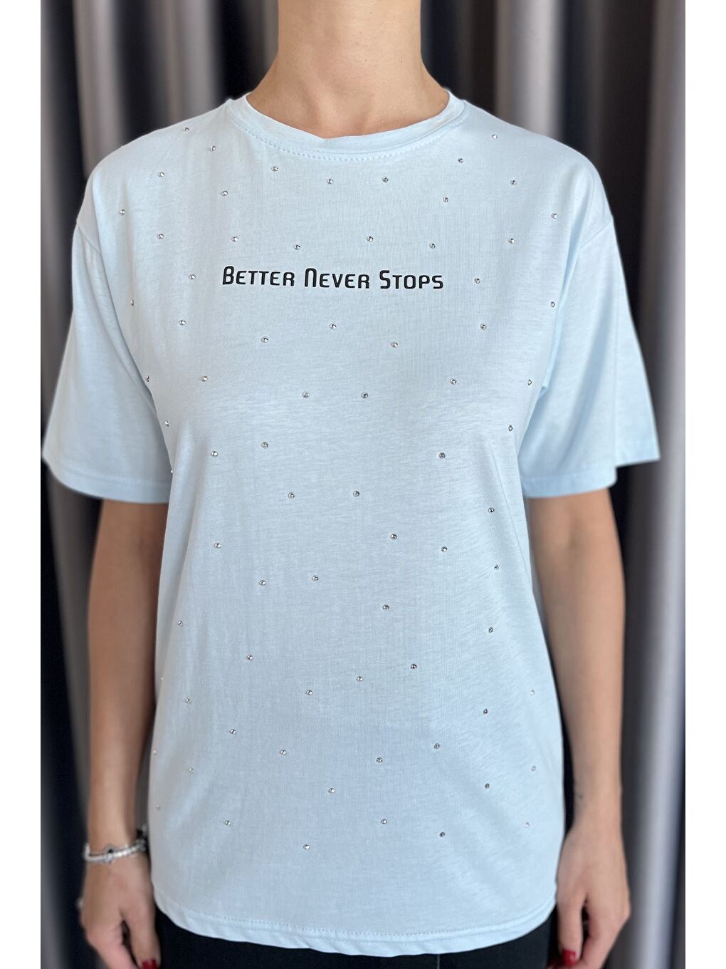 Mavi Kadın Yazı Baskılı Taşlı Bisiklet Yaka Tişört-3