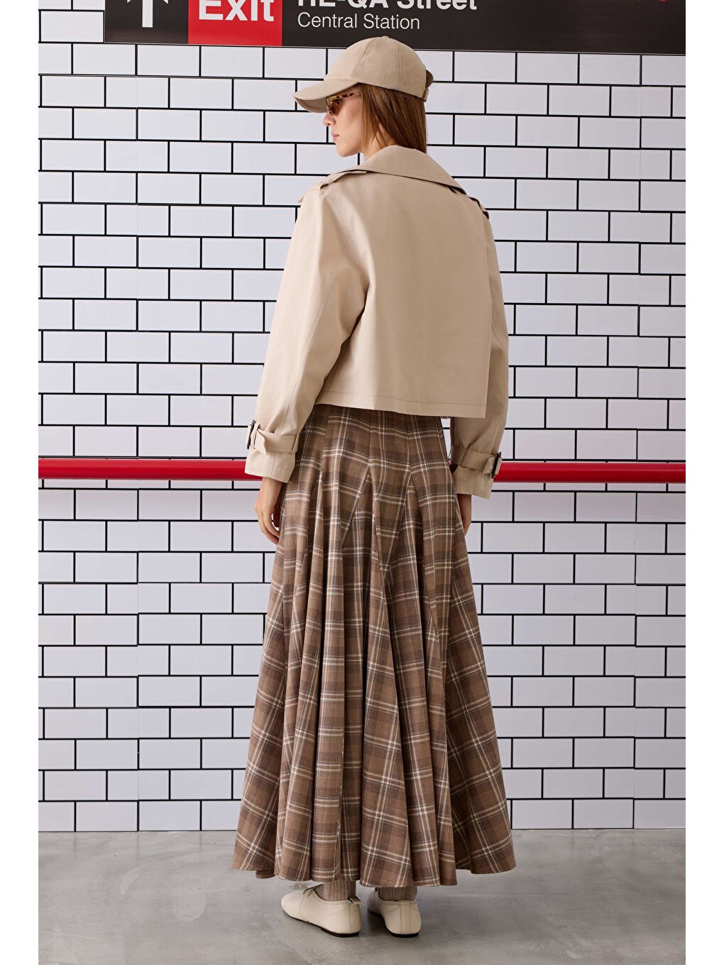 Volanlı Ekose Etek Bej-2