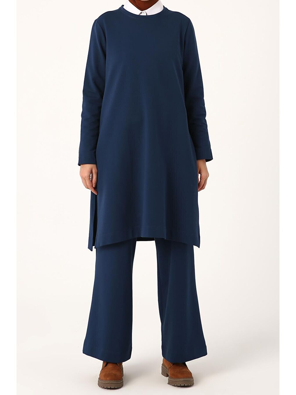 İndigo Yanları Yırtmaçlı Pantolonlu Cepli Takım-1