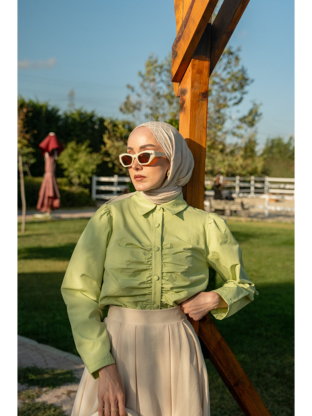 Kadın Büzgü Detay Poplin Gömlek Yeşil-3