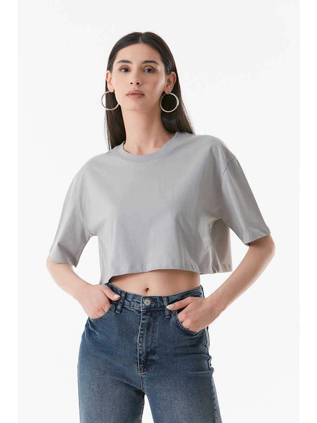 Gri Basic Bisiklet Yaka Oversize Crop Tişört