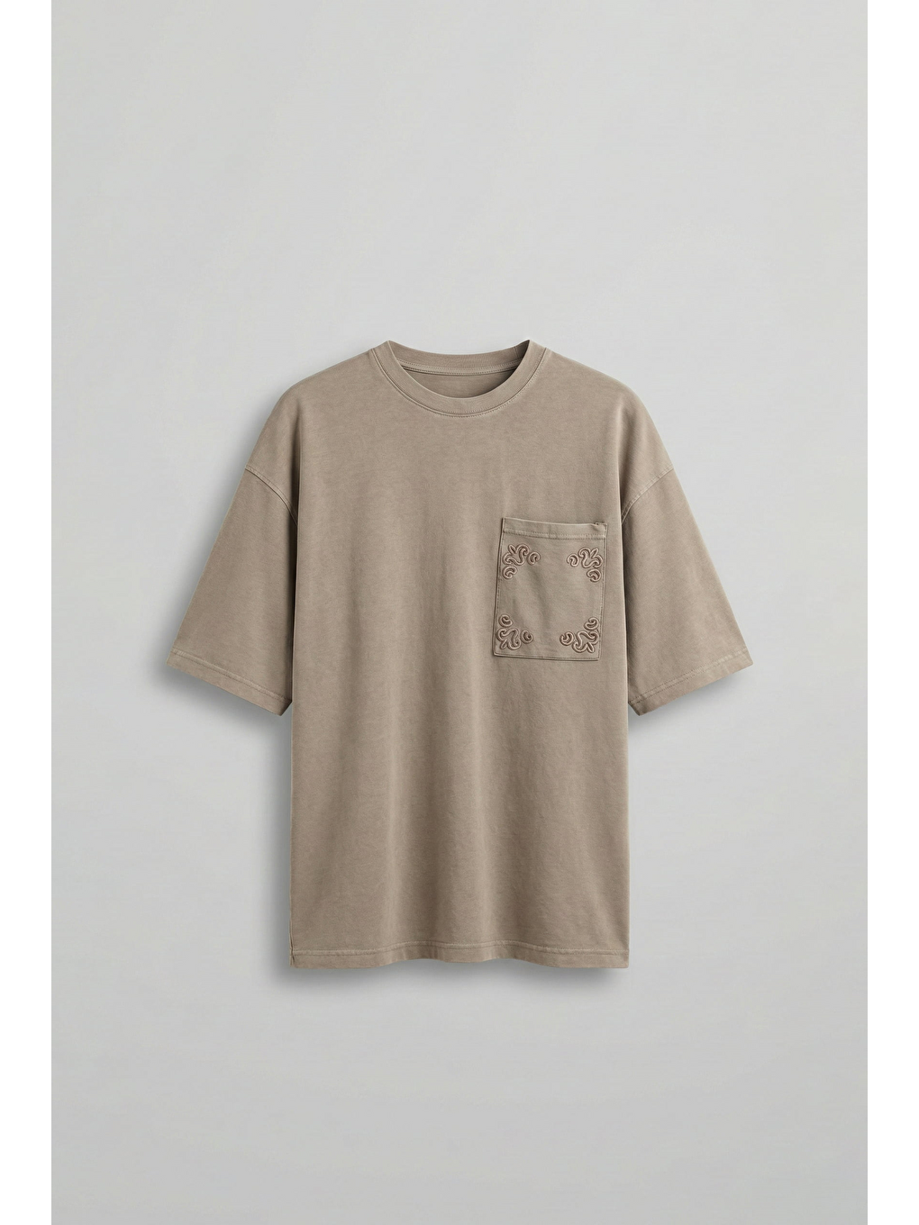 Erkek Oversize Premium Cep Nakışlı T-Shirt Bej