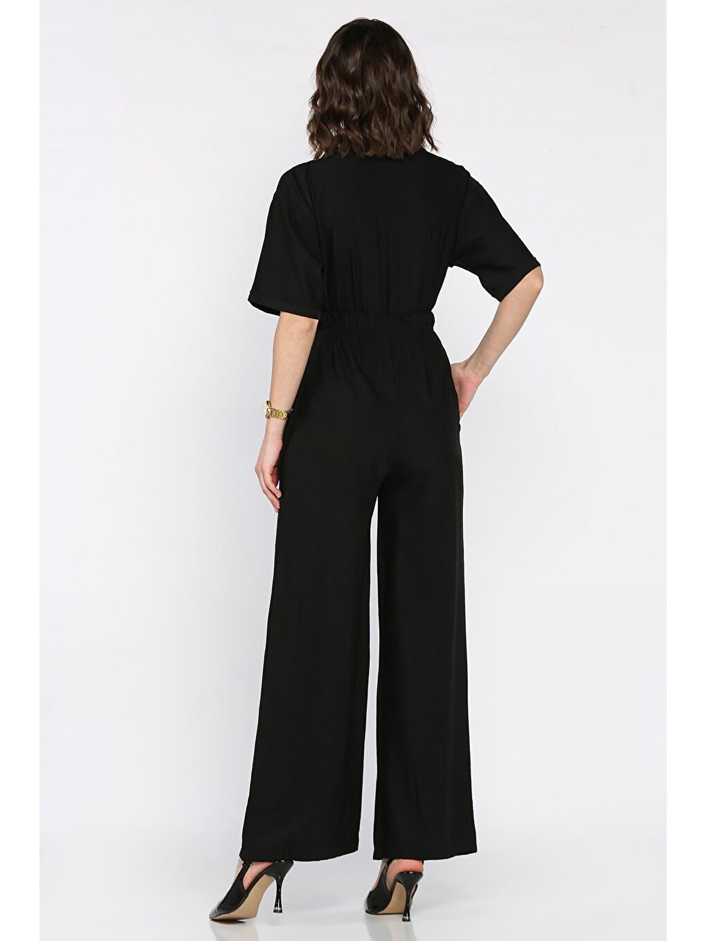 Siyah Yarım Fermuarlı Bel Lastikli Kısa Kol Tulum-2