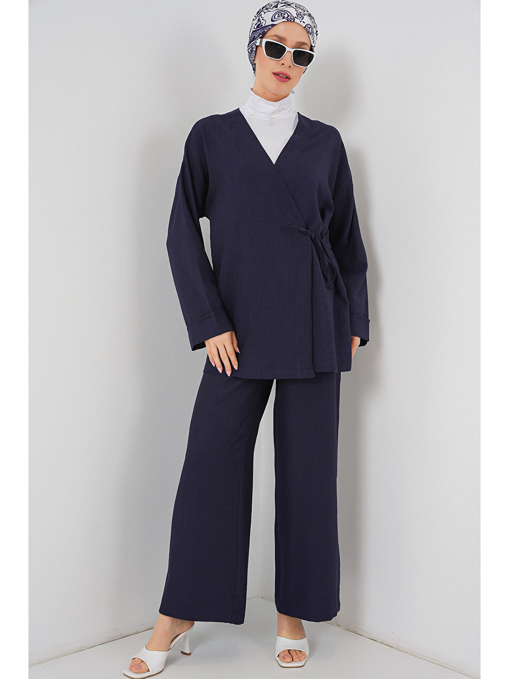 Kadın Kruvaze Yaka Kimono Alt Üst Takım 6743 - Lacivert-3