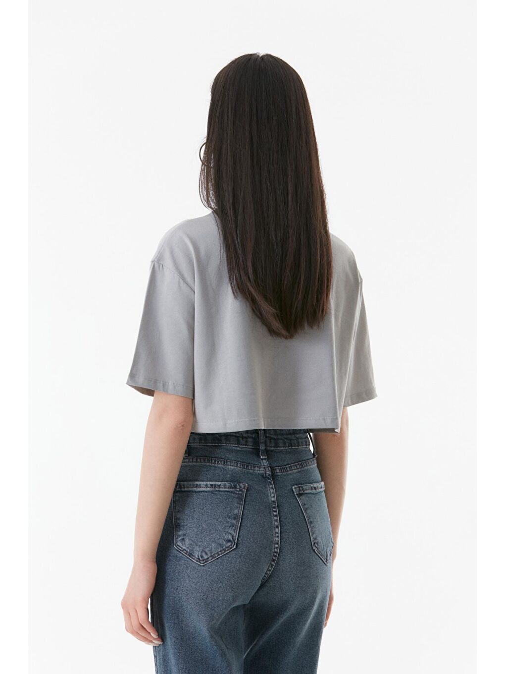 Gri Basic Bisiklet Yaka Oversize Crop Tişört-4