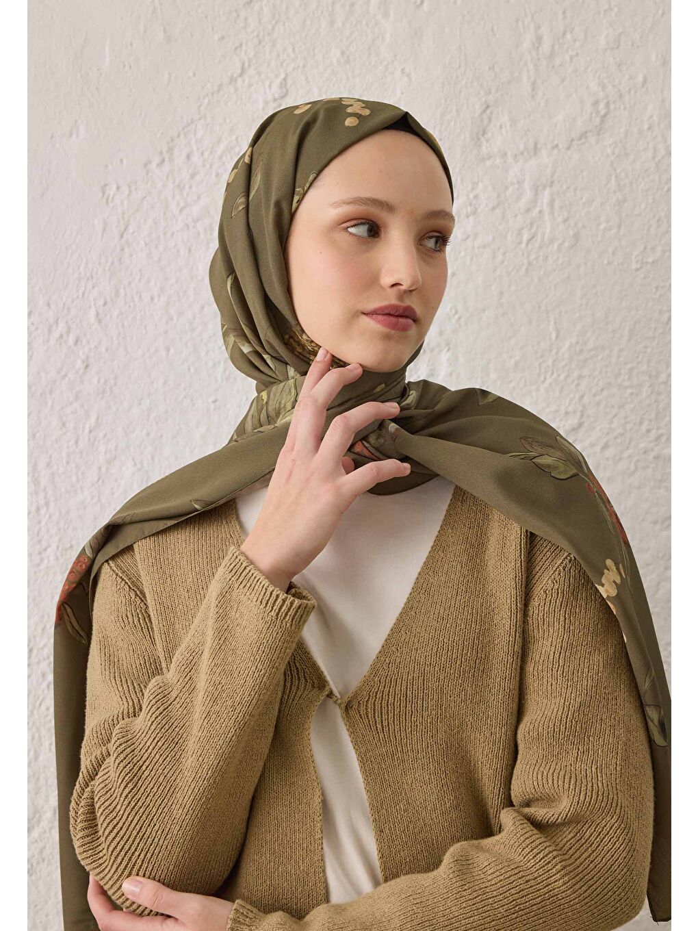 Hazel Desen Şal Askeri Haki-3
