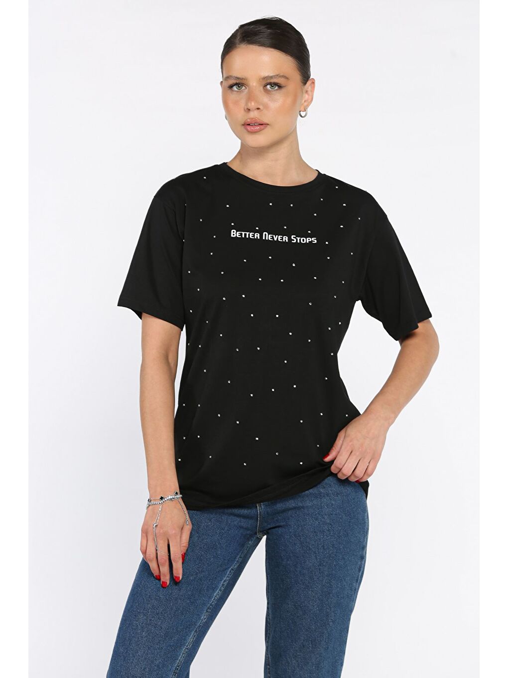 Siyah Kadın Yazı Baskılı Taşlı Bisiklet Yaka Tişört