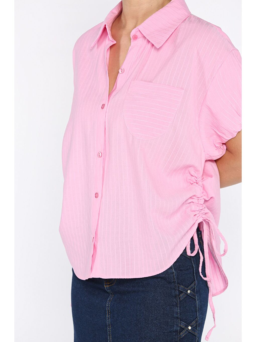 Pembe Kadın Çizgi Desenli Cepli Kısa Kol Gömlek-3