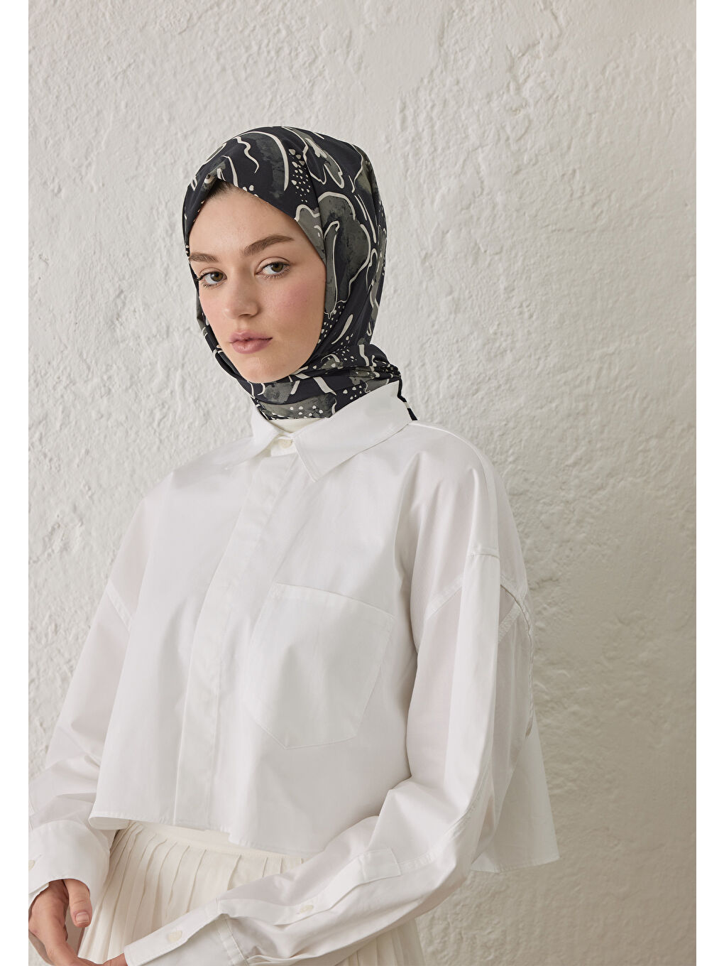 Arıa Desen Şal Siyah-1