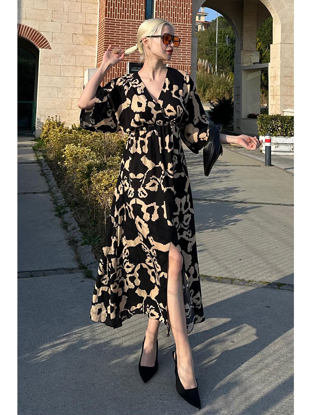 Siyah Desenli Yırtmaç Detaylı Uzun Elbise Mg2322-5