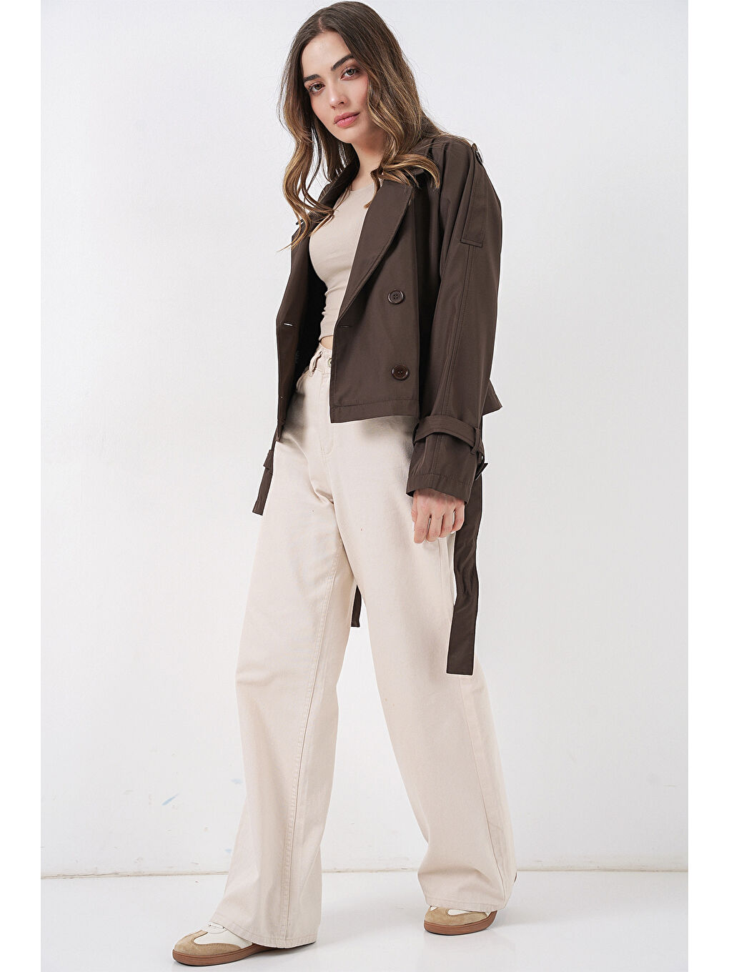 Kahverengi Kadın Kemerli Kısa Trençkot 5970 - A.Kahve-1