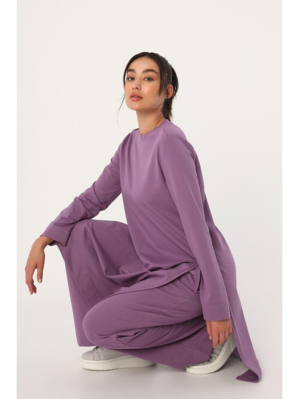 Koyu Lila Yanları Yırtmaçlı Pantolonlu Cepli Takım