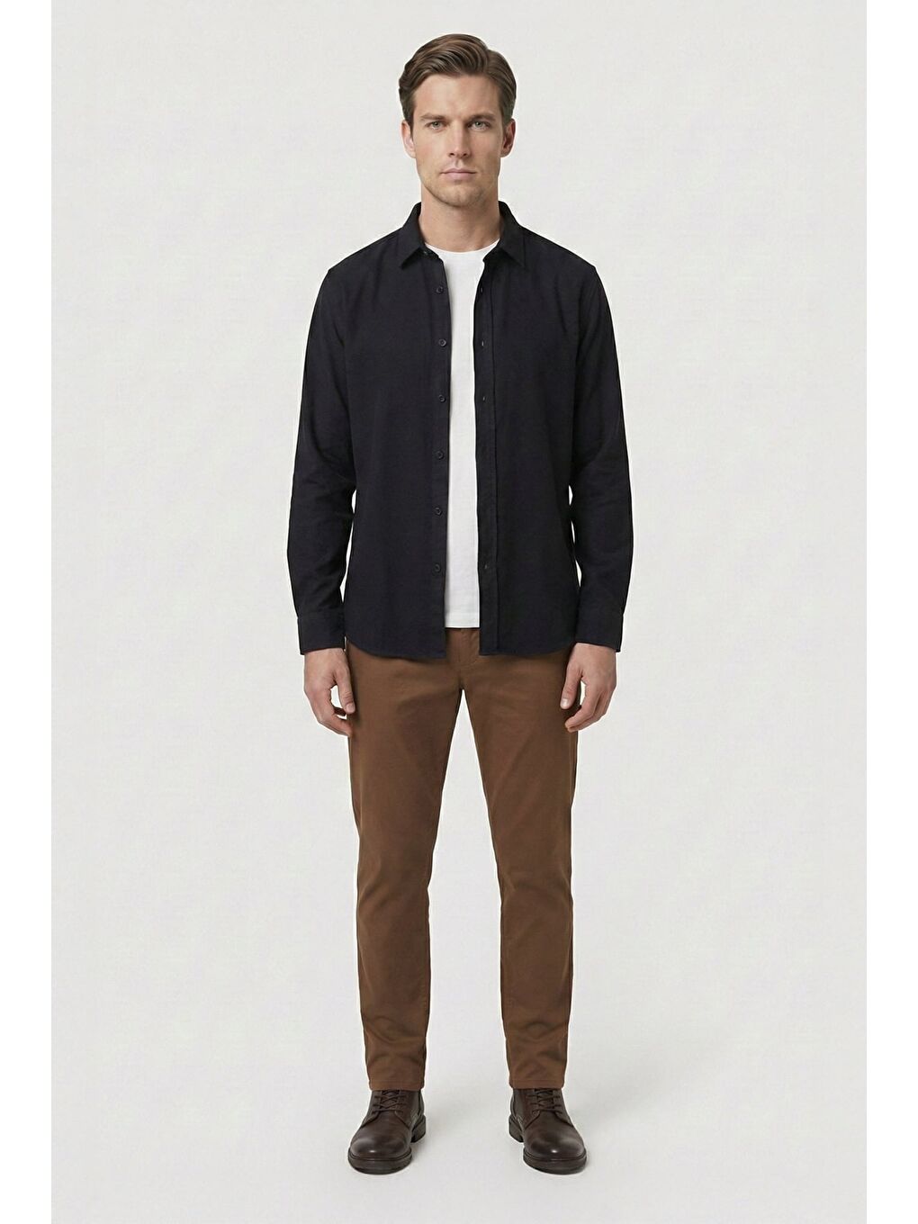 Siyah Regular Fit Pamuklu Uzun Kollu Düz Polo Yaka Erkek Gömlek-1