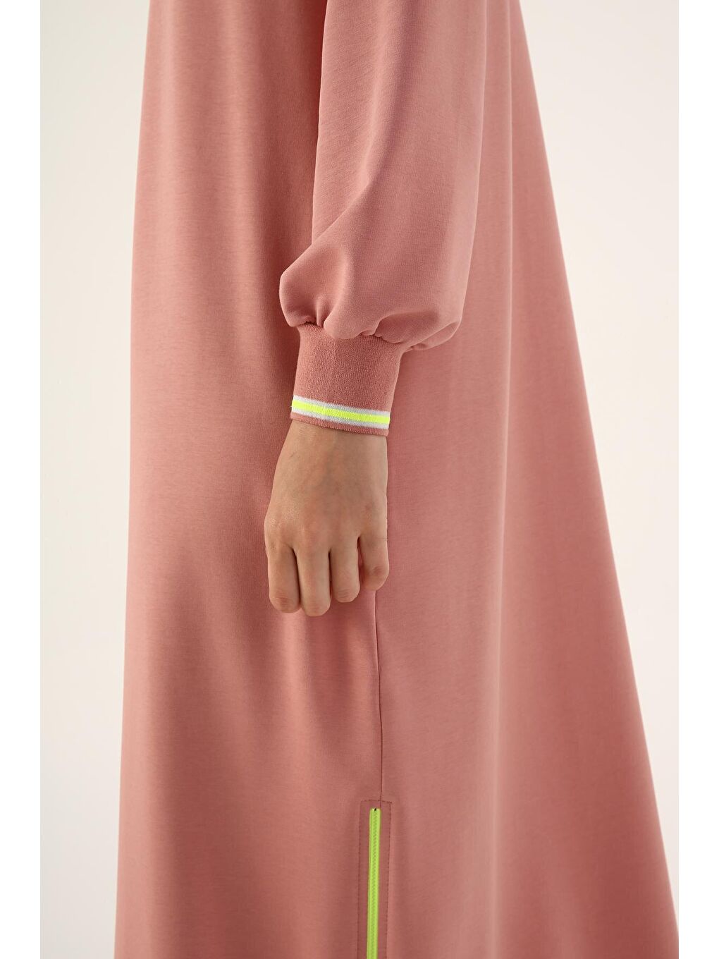 Pembe Gül Neon Ribanalı Fermuarlı Elbise-4