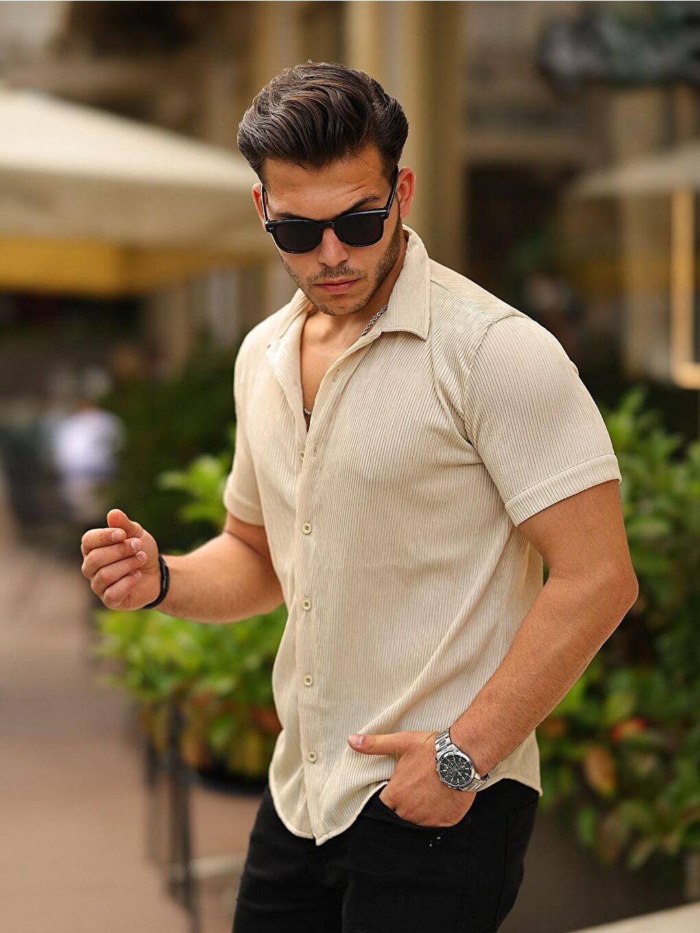 Bej Erkek Yazlık Elastanlı Slim Fit Gömlek Yaka Kısa Kollu Gömlek