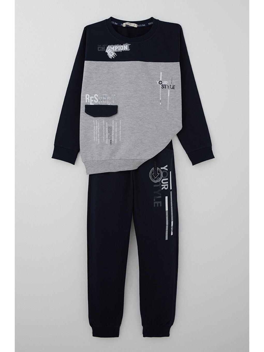 Erkek Çocuk Eşofman Takımı Cep Kapak Detaylı Yazı Baskılı Açık Gri Melanj (7-12 Yaş)