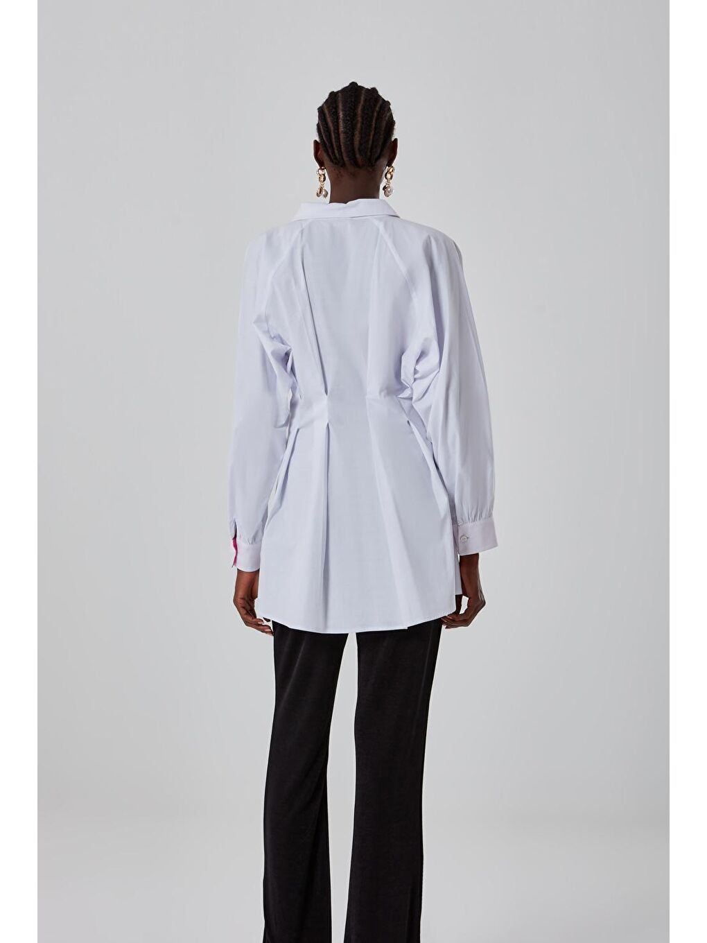 Büzgülü Beyaz Gömlek-4