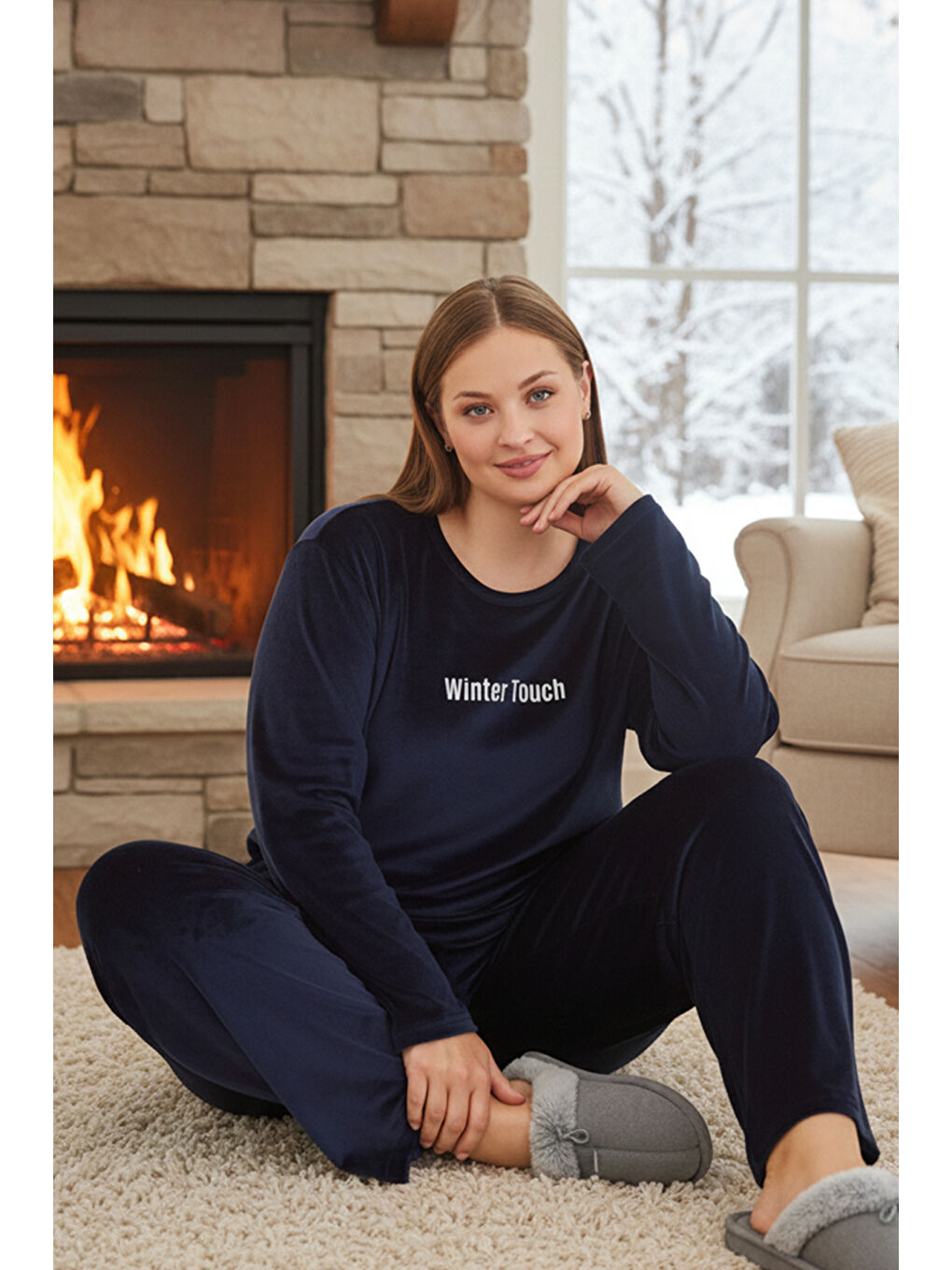 Büyük Beden Kadın Kadife Kumaş Pijama Takımı 13213-2545 Lacivert-3