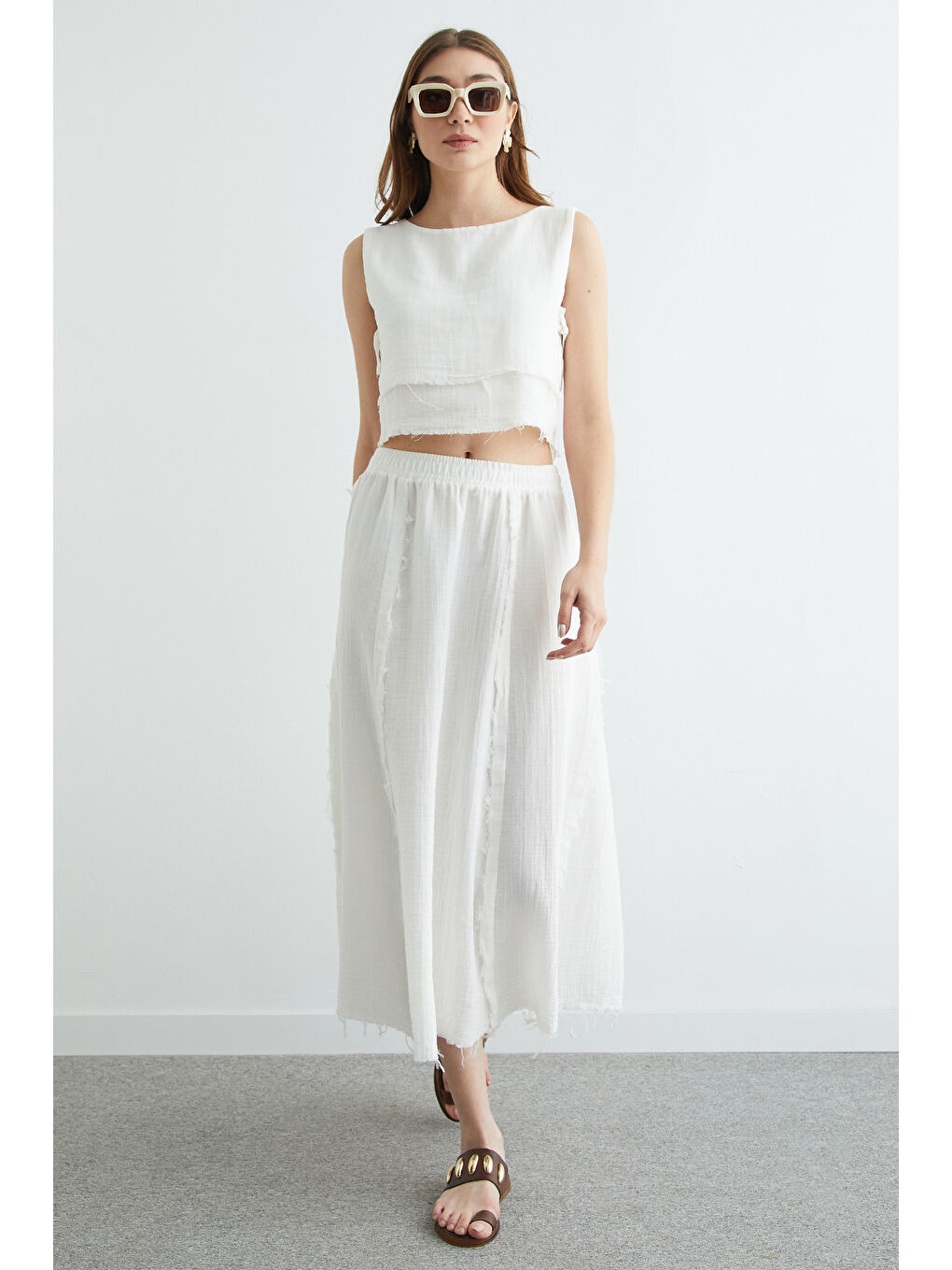 Beyaz Beli Lastikli Püsküllü Etekli Müslin 2 Li Takım-2