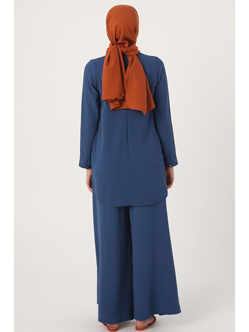 İndigo Kolyeli Pantolonlu Takım-3