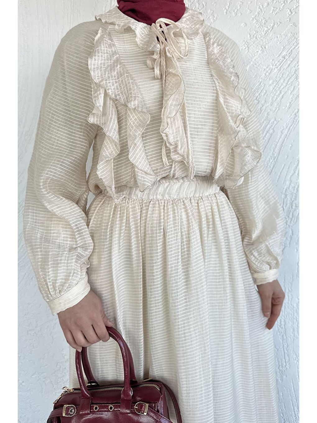 Ekru Ön Fırfırlı Etek Bluz Kombinli Tesettür İkili Takım-6