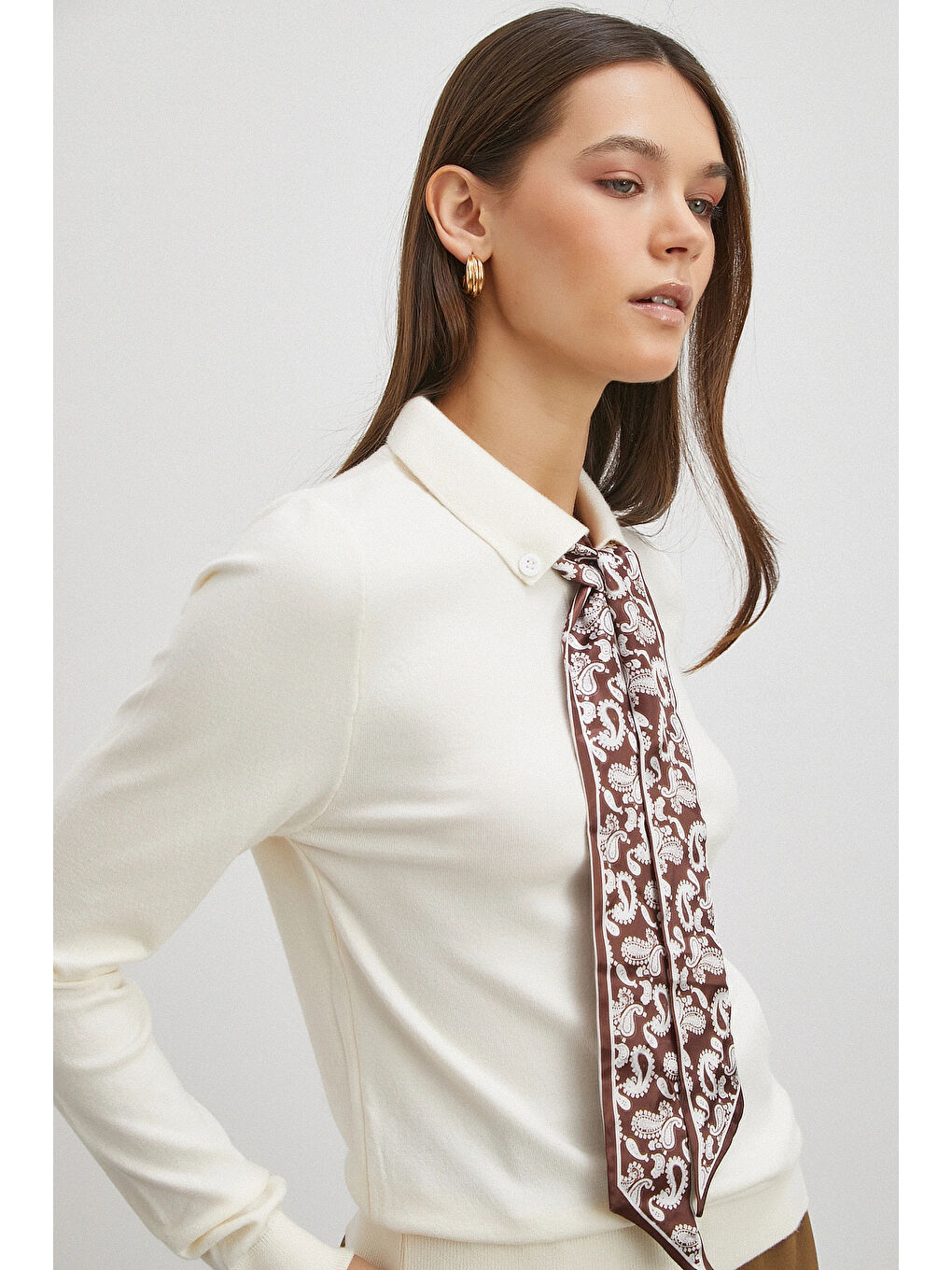 Fularlı Polo Yaka Kazak Ekru-3