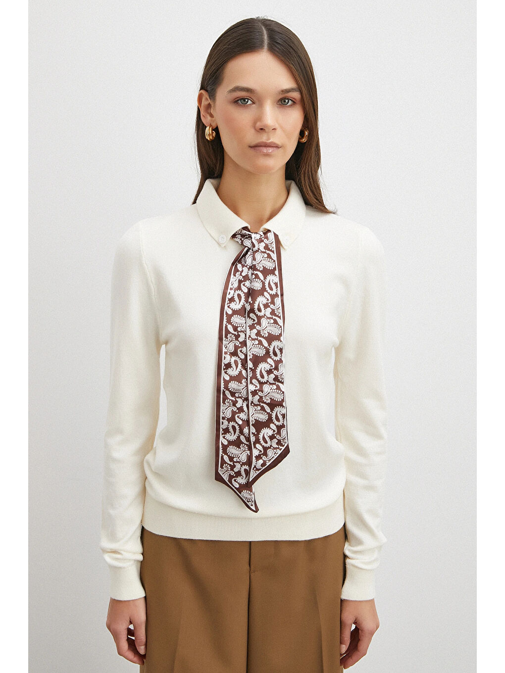 Fularlı Polo Yaka Kazak Ekru-4