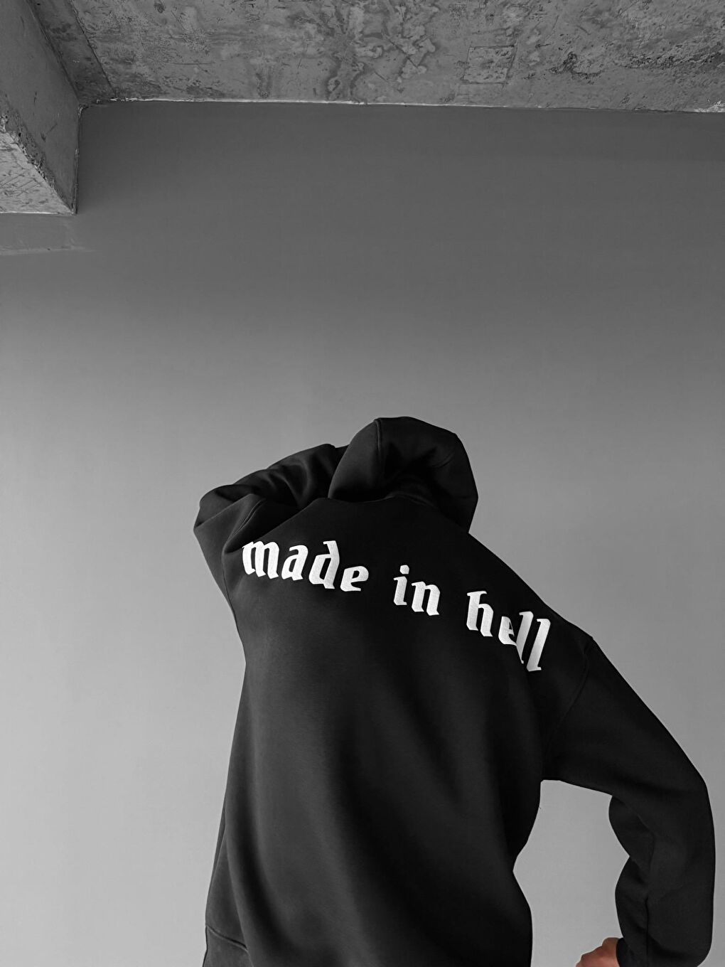 ablukaonline Erkek Oversize Made In Hell Baskılı Premium Kapüşonlu Sweatshirt Siyah - 2