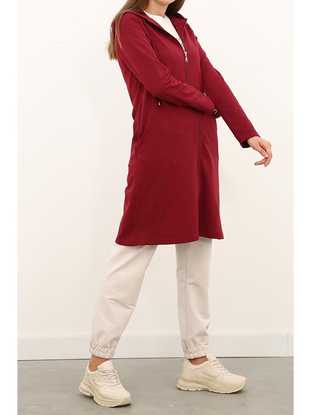 Bordo Fermuarlı Kapüşonlu Hırka-2