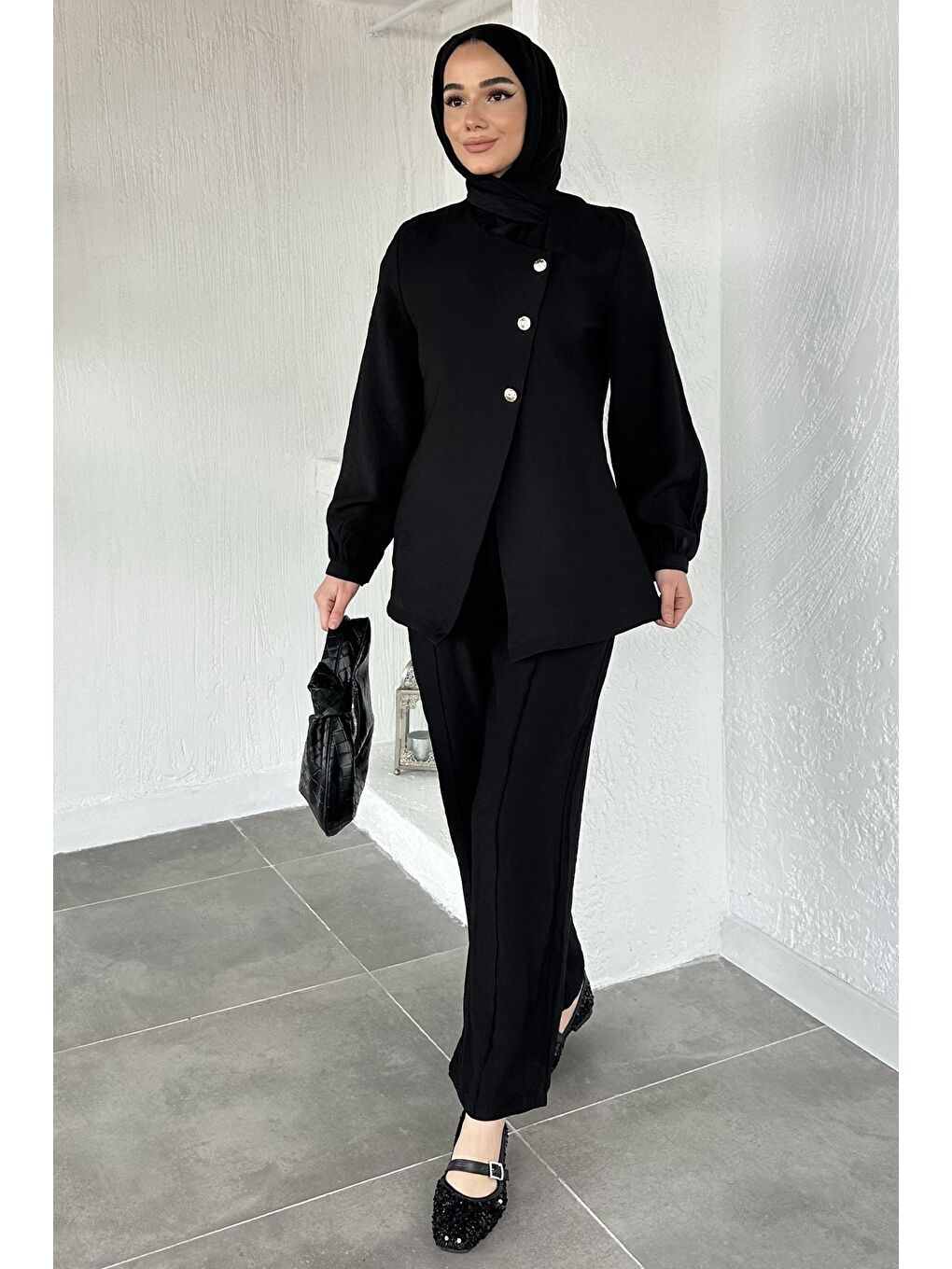 Siyah Düğmeli Bluz Pantolon Tesettür İkili Takım