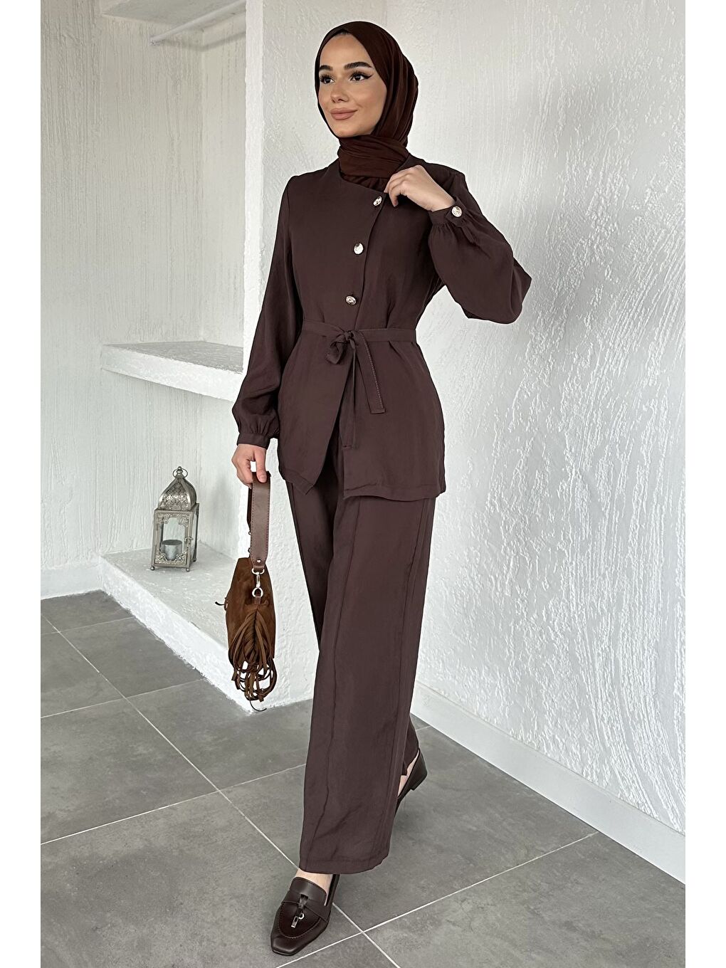 Kahverengi Düğmeli Bluz Pantolon Tesettür İkili Takım