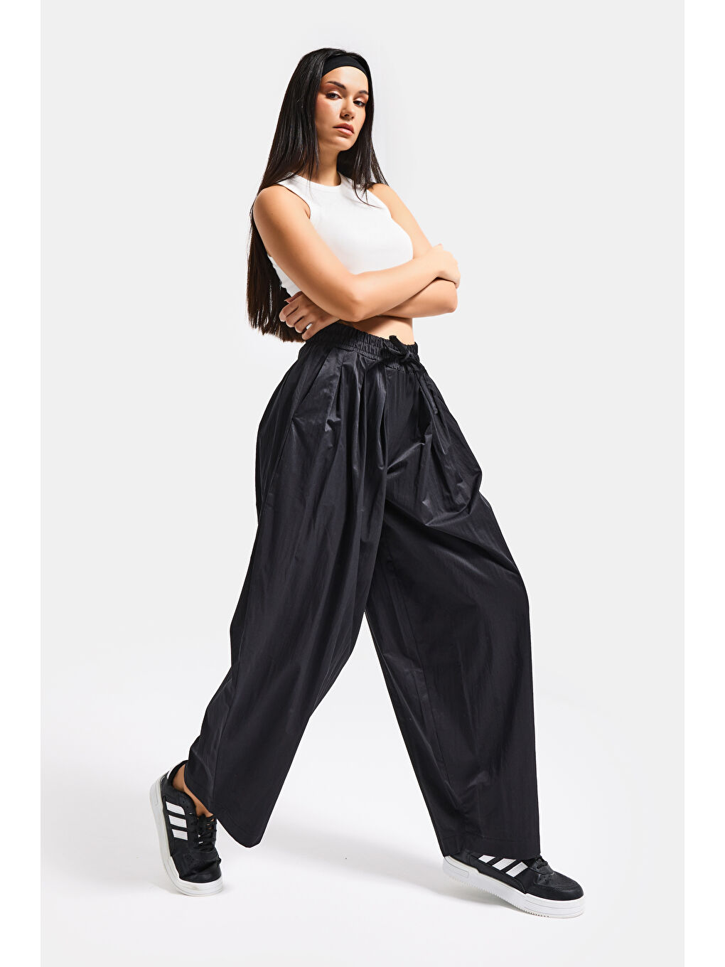 Kadın Siyah s6-1 Süper Balon Fit Bol Kesim Özel Kumaş Pantolon-3