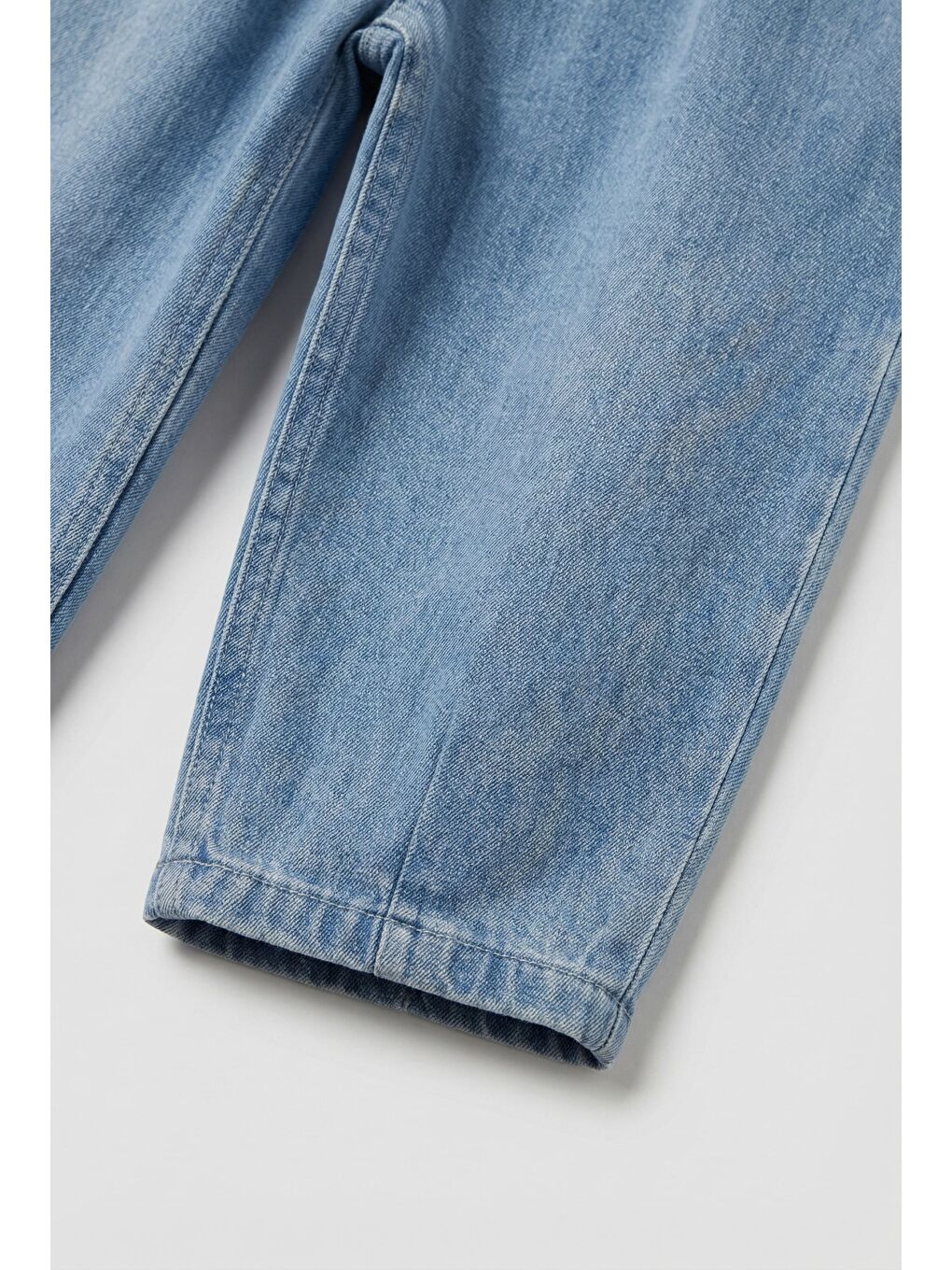 Kız Çocuk Pamuklu Açık Mavi Jean Pantolon - Meyve Nakış Detaylı-4