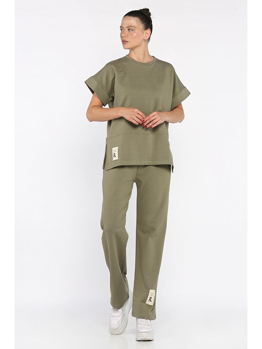 Haki Kadın Büyük Beden Armalı Tişört Pantolon İkili Takım-1