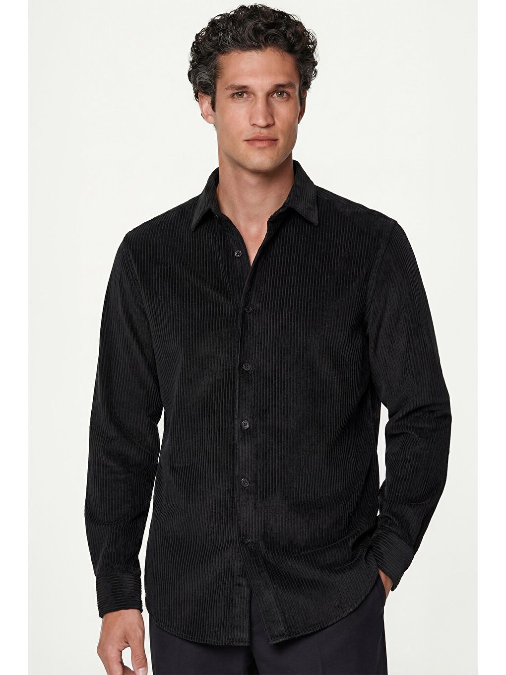 Siyah Comfort Fit Pamuklu Fitilli Kadife Uzun Kollu Polo Yaka Erkek Gömlek