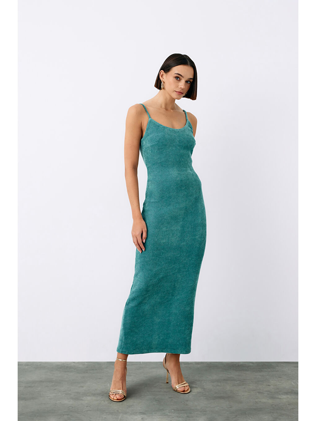 Yeşil Askılı Kadife Midi Elbise - Mint