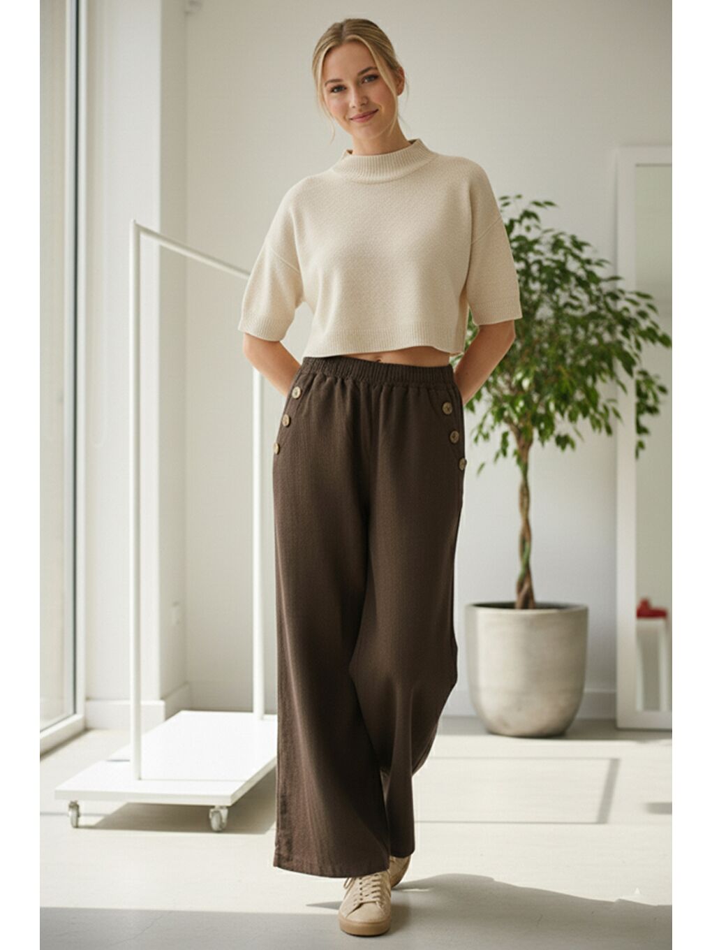 İtalyan Kahverengi Cepli Lastikli Bel Geniş Paça İnce Fitilli Kadife Dokuma Pantolon 100 62-2