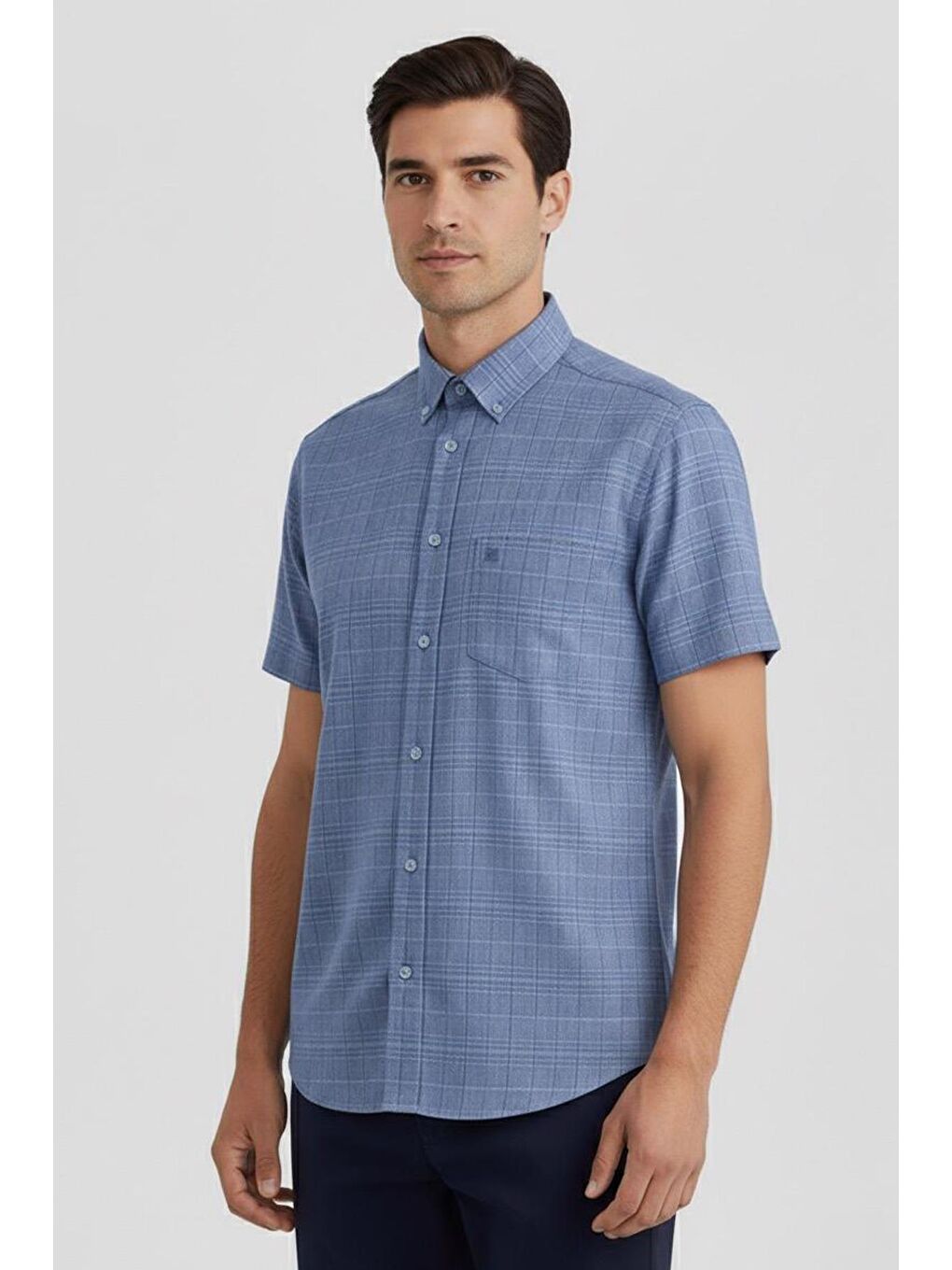 Erkek Lacivert Kısa Kollu Ekose Desenli Pamuk Gömlek – Düğmeli Yaka, Regular Fit-4