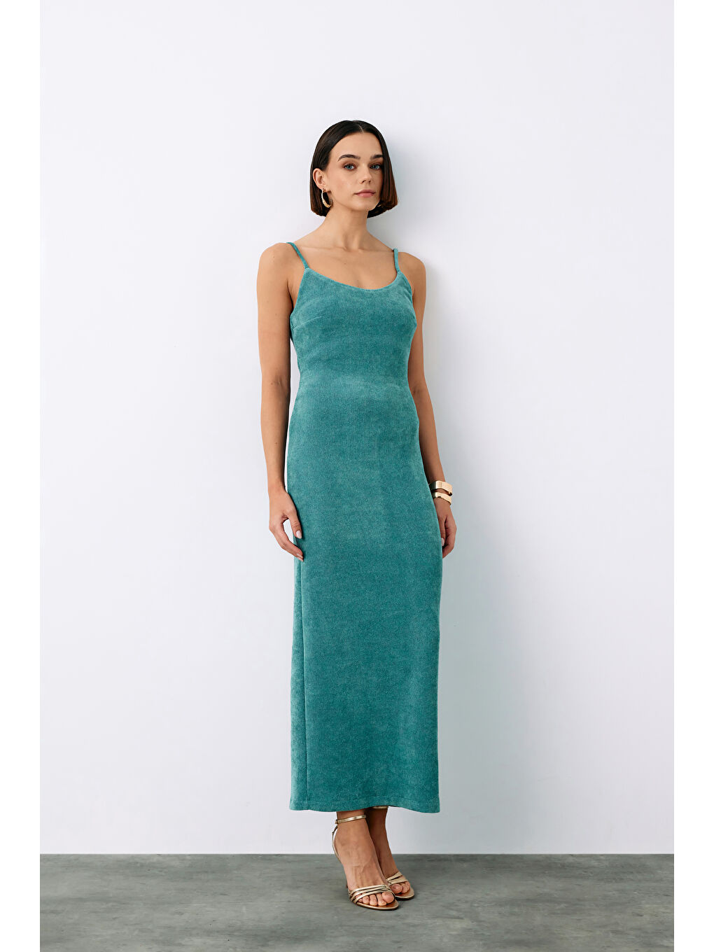 Yeşil Askılı Kadife Midi Elbise - Mint-2