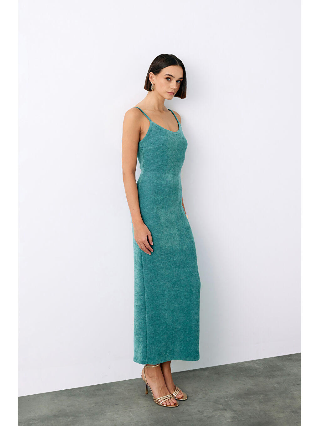 Yeşil Askılı Kadife Midi Elbise - Mint-4