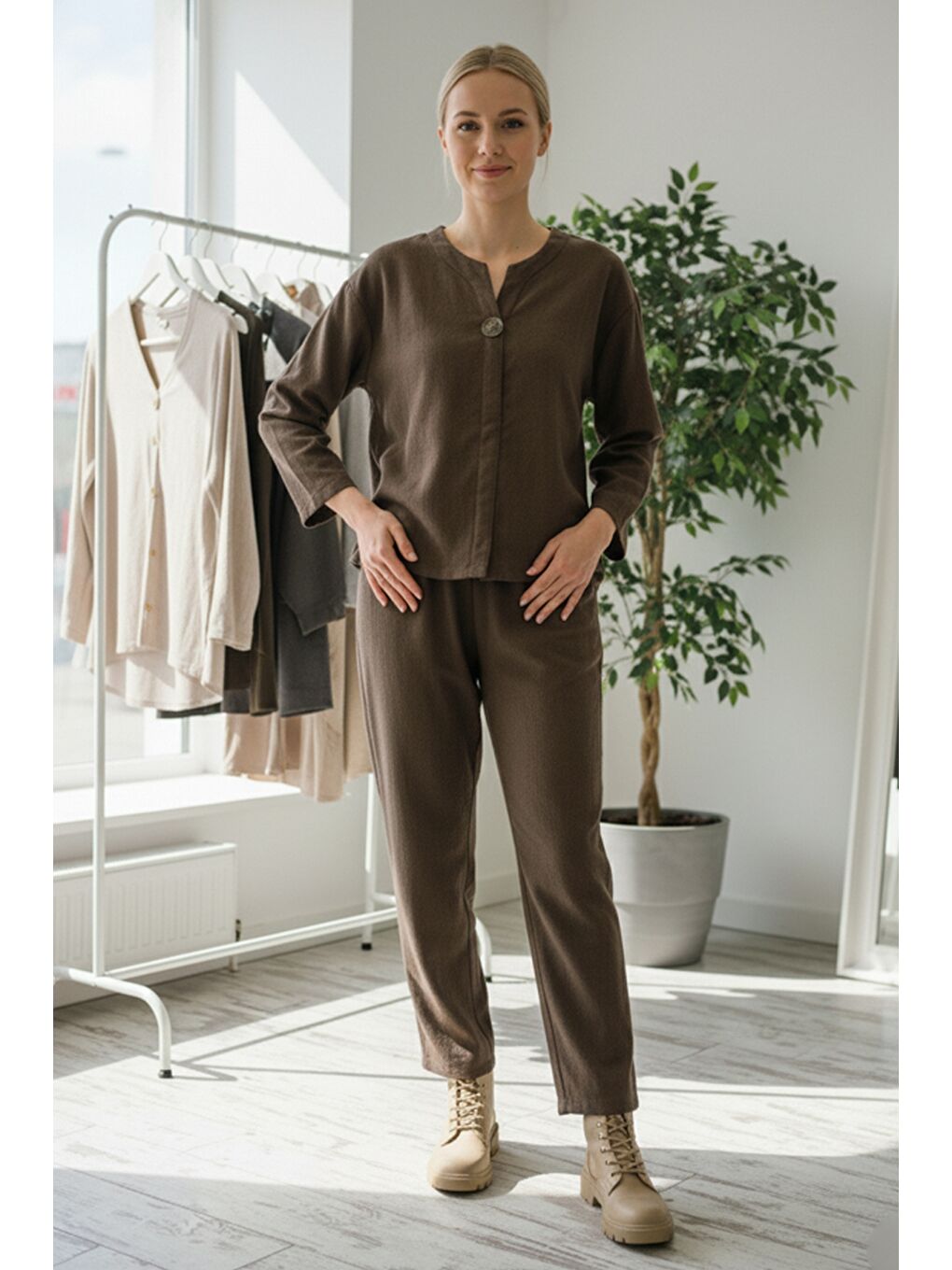 İtalyan Kahverengi Uzun Kol Lastikli Bel İnce Fitilli Kadife Dokuma Alt Üst Takım 67/64 103/58-1